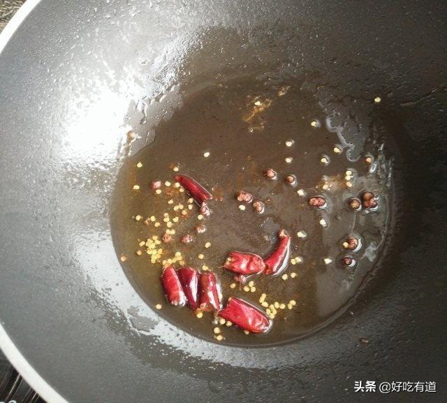 根达菜叶子怎么做好吃，根达菜叶子怎么做好吃的（这个菜自带咸味）