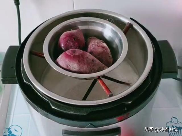 高压锅蒸红薯要蒸多久，怎样用高压锅蒸红薯（简单方便还非常好用）