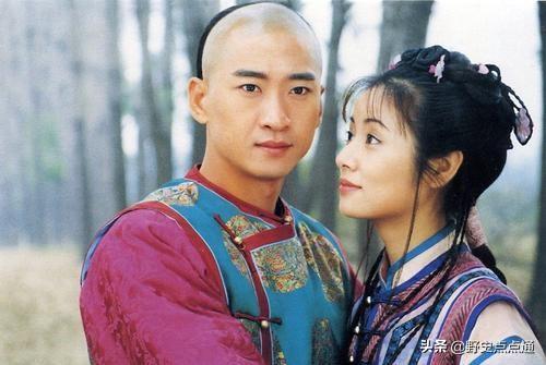 是他们童年最美好的记忆,小燕子,五阿哥,紫薇,尔康,金锁,柳青,柳红