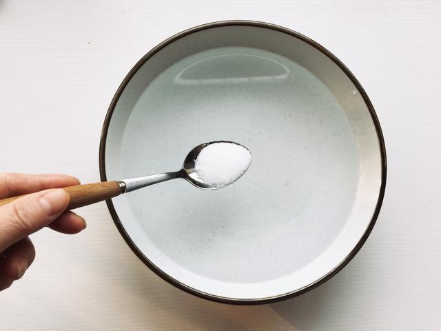 香菇正确的清理方法，正确方法可让脏东西乖乖溜走