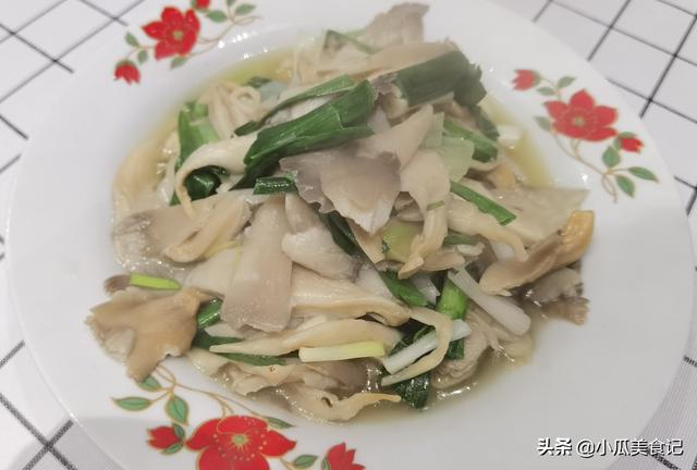 炒平菇怎么做好吃，平菇怎么炒好吃又简单（学得会的清炒平菇）