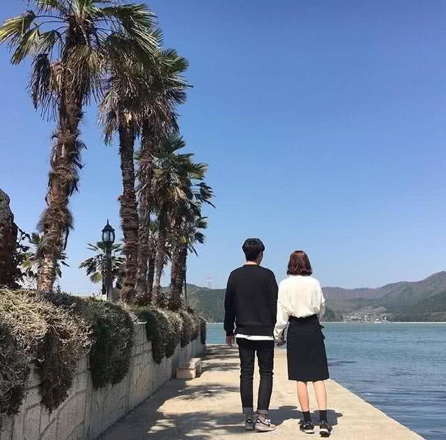 情话大全浪漫情话，情话大全浪漫情话简短（一句比一句经典的情话）