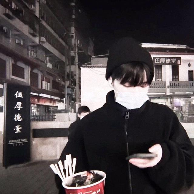 陈子言/严浩翔头像，严浩翔头像女微信（严浩翔头像）