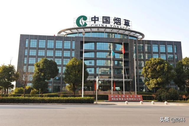 中华软包跟硬包有啥区别，软包和硬包区别（跟硬包到底有什么区别）