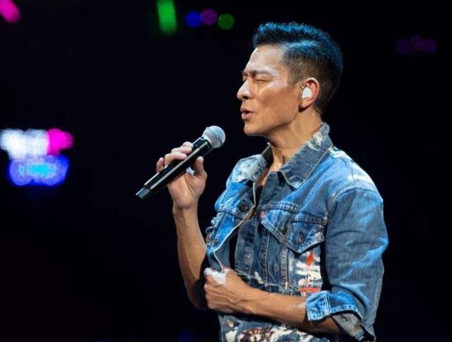 刘涌和赵本山谁势力大，赵本山势力很大吗（花10万宴请马云）