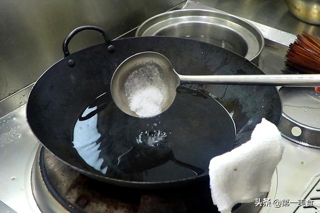 酸豆角的腌制方法，酸豆角的腌制方法和配料（河南农家酸豆角做法）