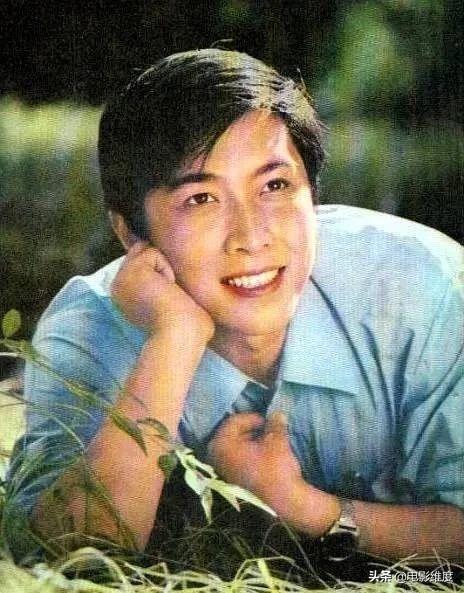 唐国强主演的电视剧，解放电视剧全集50（68岁唐国强：低调娶军医上位）