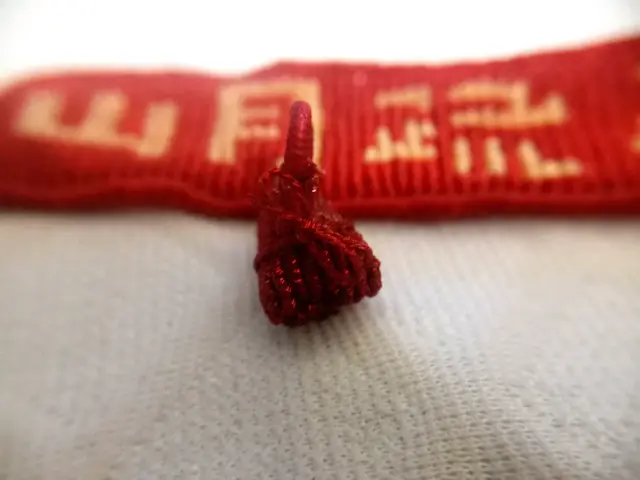 手工粽子怎么做简单又漂亮，手工五彩粽子制作方法（精致小巧的4角粽子）