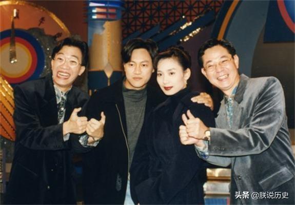 邝美云年轻时图片，邝美云年轻时图片 视频（半个娱乐圈的大佬都跟她合影过）