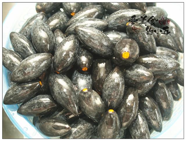 乌榄（乌榄炭），潮汕人爱吃的“杂咸”（工艺乌榄种类）