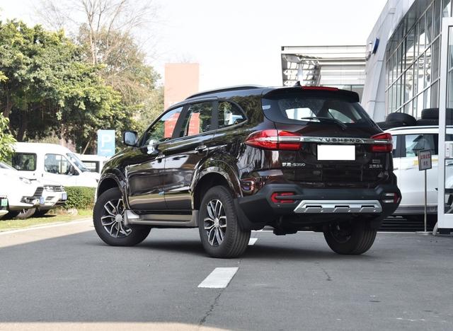 江铃驭胜怎么样，江铃驭胜汽油版好不好（10多万就能买的硬派越野车）