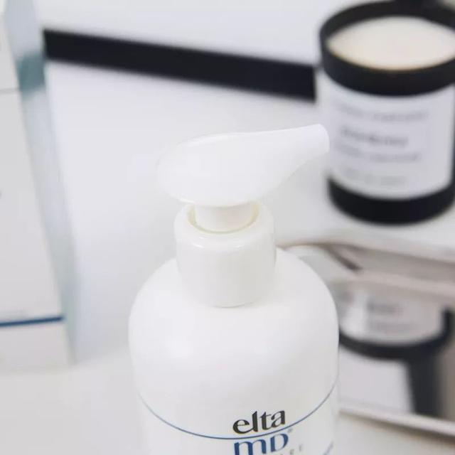 皂基洗面奶和氨基酸洗面奶区别，氨基酸和皂基洗面奶如何区分（哪些洗面奶不好用）