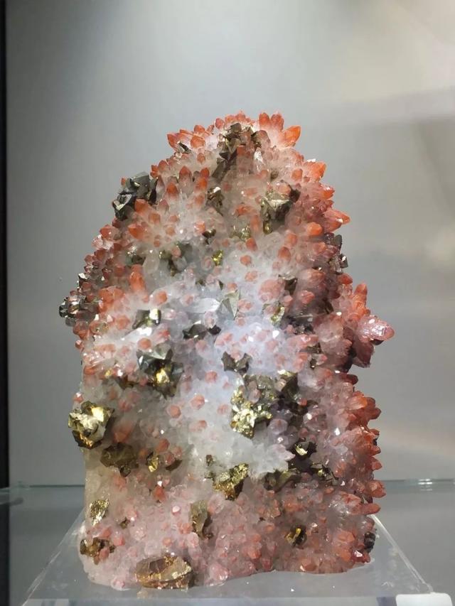 正向抽空四角锥网架，四方锥的杂化类型（假期出游如何鉴定矿物）