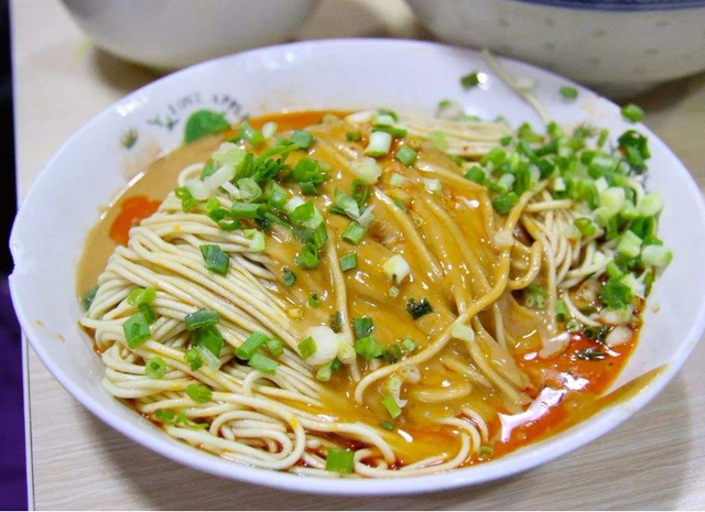 简单的面条做法，面条的做法简单（简单易操作的15种面条做法）