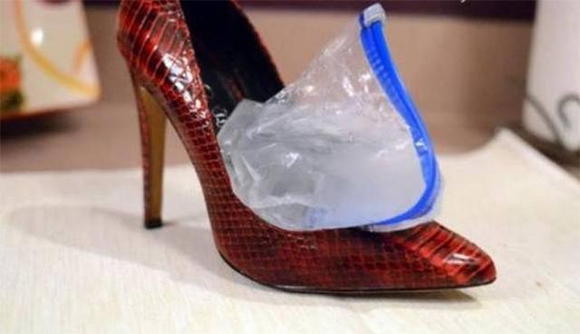 鞋子特别磨脚怎么办，鞋子特别磨脚怎么办小妙招（比你一个劲往脚上贴创可贴要来的容易得多）