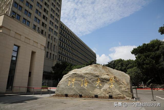 南京所有大专院校有哪些，南京所有大专院校有哪些专业（1952年院系调整后江苏只有15所大学）