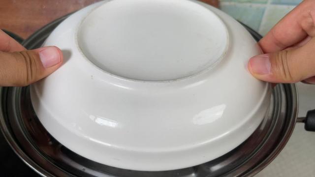 蒸鸡蛋怎么做好吃又嫩，蒸蛋怎么做好吃又嫩窍门（出锅像豆腐脑一样嫩）