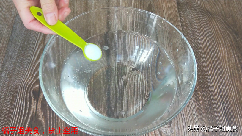 圖片[6]-這才是切菠蘿的正確方法 60秒切一個簡單不臟手-起舞食譜網