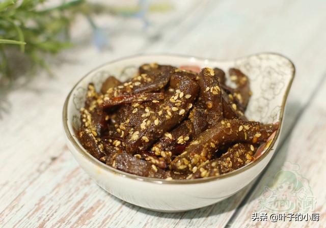 魔芋豆腐的做法，炒魔芋豆腐的家常做法（一款“超级美食”）