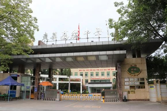 东华高级中学地址（名高中巡礼2）