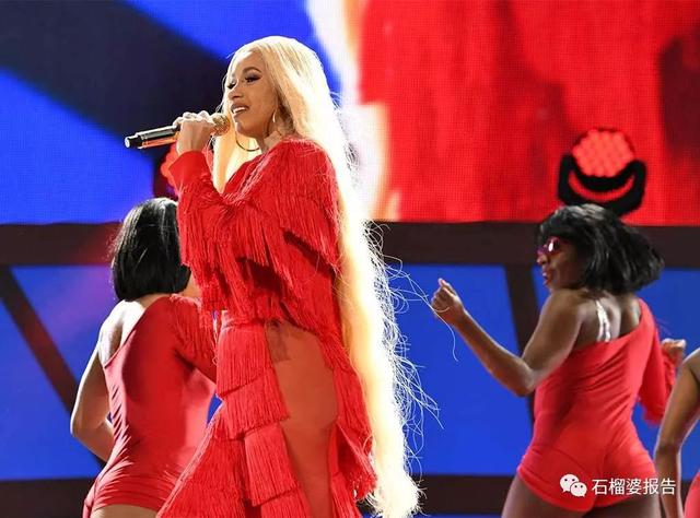 贫民窟女孩爆梗，贫民窟女生（贫民窟女孩一夜爆红）