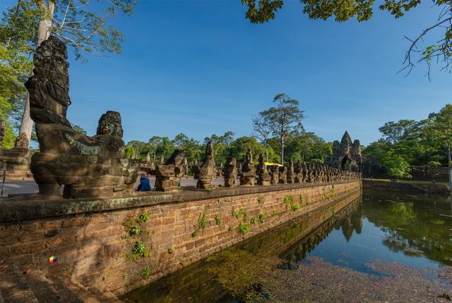 海浪花帽子编织视频，海浪花帽子编织方法详细教程（柬埔寨王宫的守护神是七头那伽）