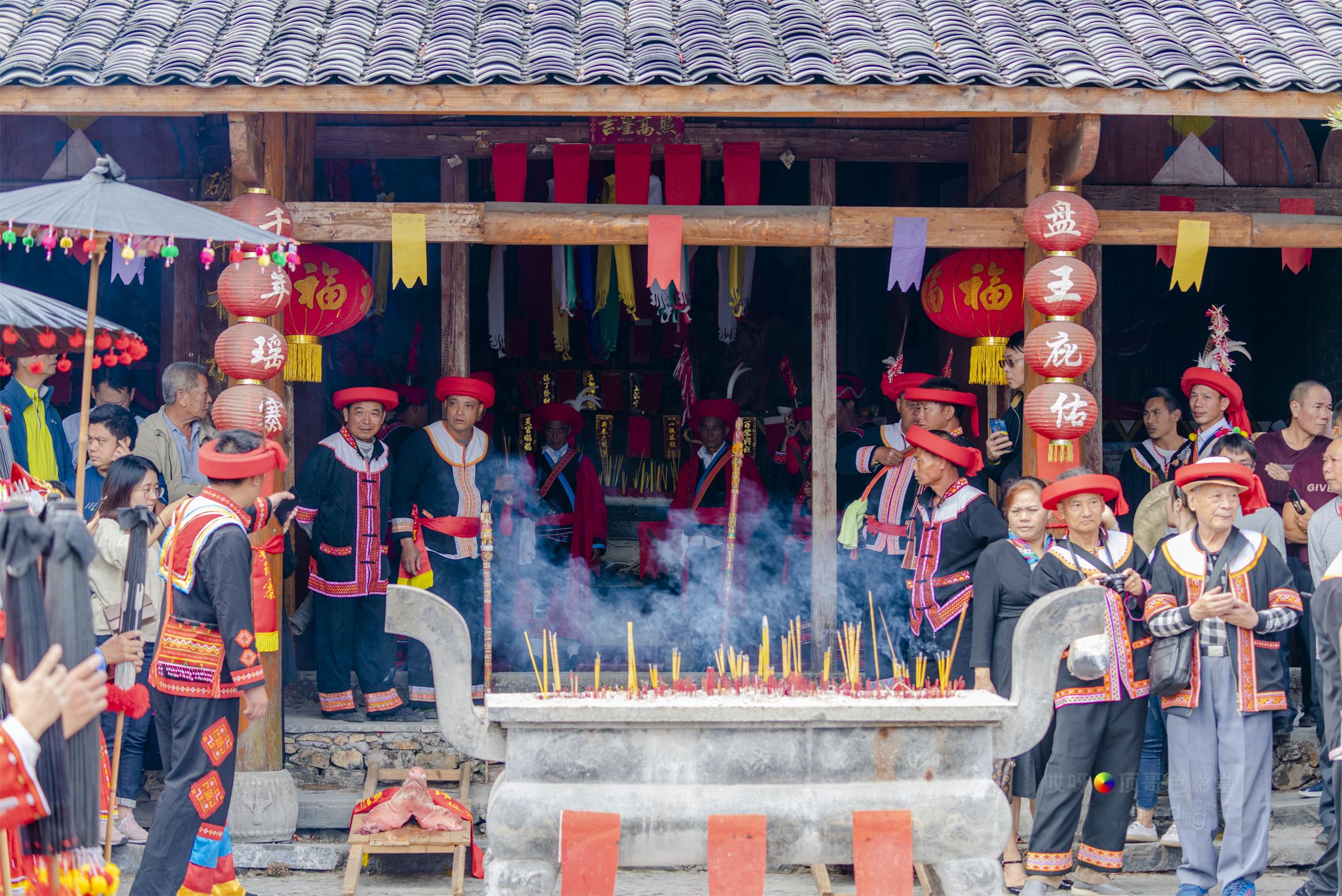 三,千年瑶寨盘王节耍歌堂