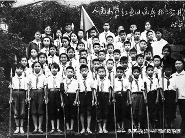 各个地区的丧葬习俗，逝者安息——我说东北少数民族的丧葬风俗及卜奎城的墓地