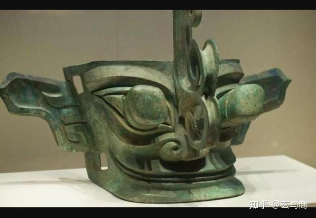 蚕丛及鱼凫指什么，蚕丛及鱼凫指的什么（蚕丛、柏濩、鱼凫）