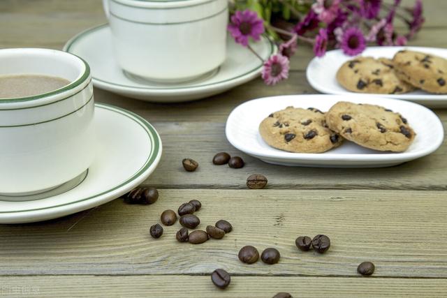 冷藏巧克力过期能吃吗，巧克力冷藏过期多久不能吃（巧克力夏天要放冰箱上面还是下面-壹健康）