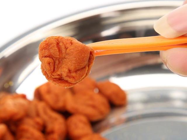 络合碘和碘伏的区别，碘伏与碘酒的区别是在哪方面（这个关于碘伏的冷知识）