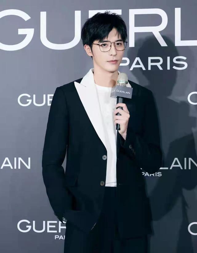 宫铭两扮演者，好歹是跟赵丽颖搭档过的男主
