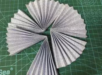 纸扇子的做法，纸扇子的做法描述（教你做5款夏季手工扇）