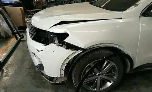 车损险和三者险的区别(车损险还是三者险)