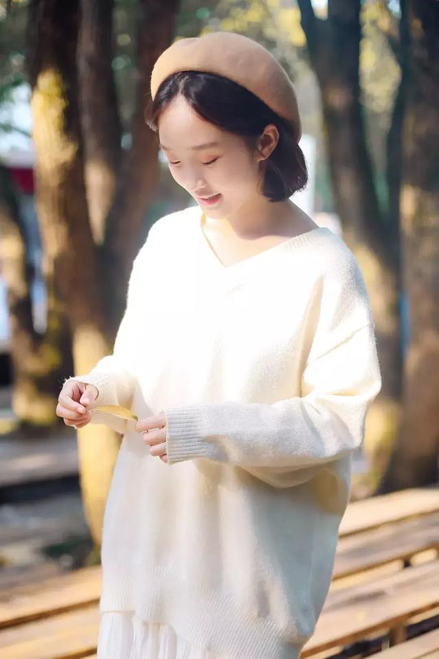 暖秋电视剧剧情介绍，暖秋电视剧百度百科（如何拍出让人心动的暖秋少女）