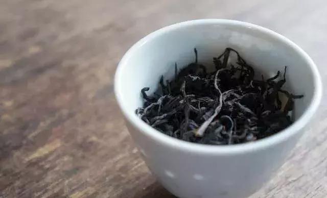 正山小种属于哪类红茶，正山小种属于哪种茶（正山小种、滇红、祁红）