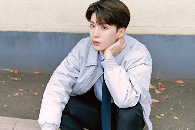 来安利一波超帅的范丞丞图片 范丞丞我超级喜欢你的啊，范丞丞的图片帅气（性格nice的宝藏男孩范丞丞来惹）