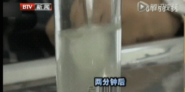 怎样辨别羊肉的真假 教您识别真伪方法，怎样辨别羊肉的真假（只用一招，立马辨别真假羊肉）