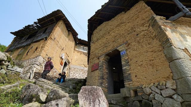 坟茔读音，坟茔读音怎么读（追寻1343座无名红军墓背后的故事）