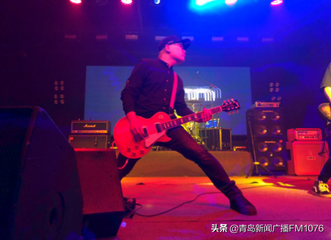 明圣凯 老男孩，生活像一把无情的刀（第30届青岛国际啤酒节崂山会场之山音海乐“激情夏季”原创歌曲来了）
