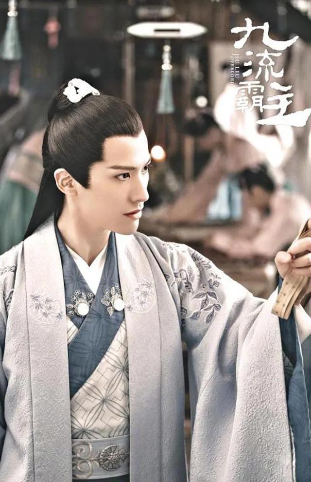 白鹿演过的电视剧，许凯与白鹿一起演的电视剧叫什么名字（励志演员白鹿3年8部女主戏每部都很火）