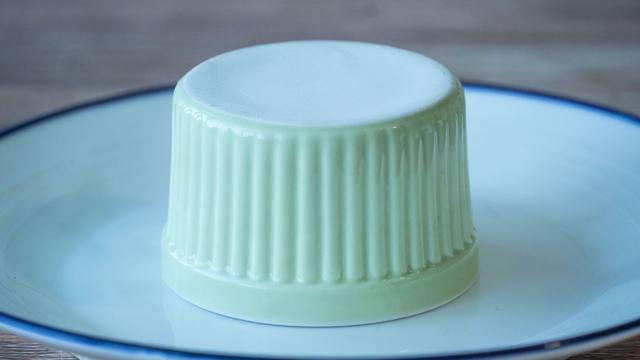 焦糖布丁的做法，焦糖布丁的做法烤箱（100%成功的焦糖布丁）