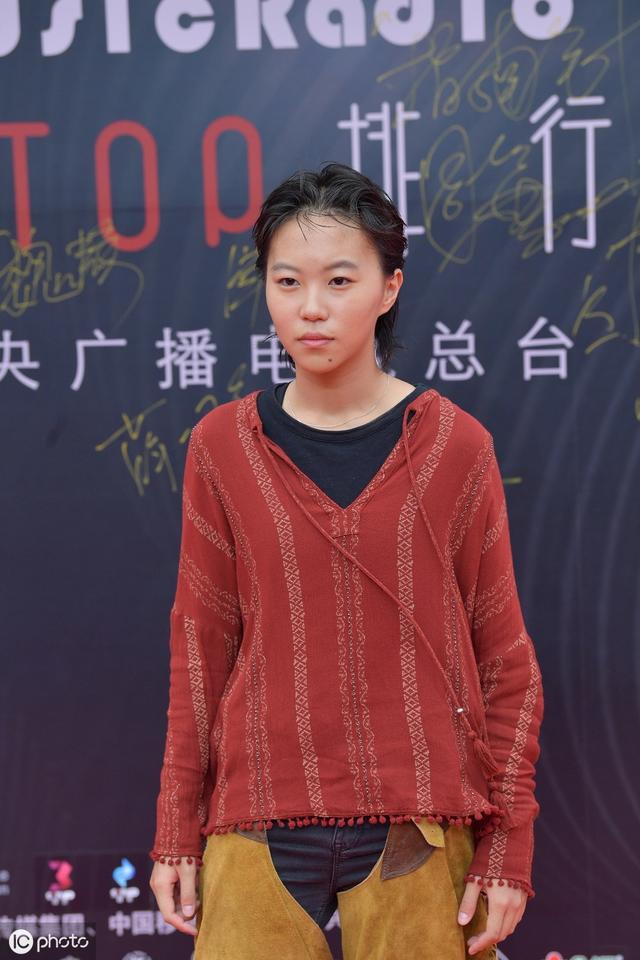 窦靖童是王菲和谁的女儿,窦靖童个人相册(王菲女儿为什么叫窦靖童) 窦靖童是王菲和谁的女儿,窦靖童个人相册(王菲女儿为什么叫窦靖童)