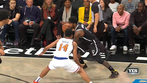 篮球运球的技巧，为什么你的运球突破过不了人