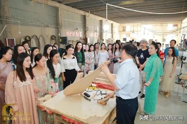 给感动人物刘兰芝的颁奖词，刘兰芝当选感动中国（2020爱在8·26）