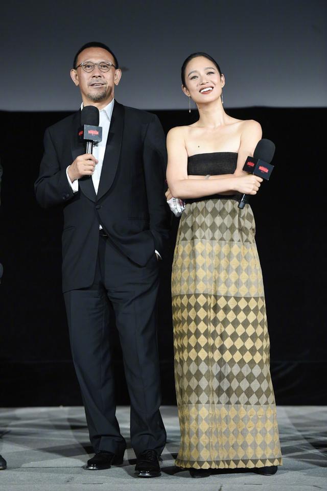 姜文老婆周韵个人资料，姜文老婆周韵生活照片（姜文妻子周韵气质绝了）