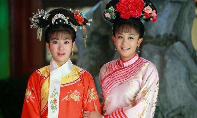 清朝头饰的旗头大拉翅是什么，满族头饰大拉翅（那个时代的美学标志）