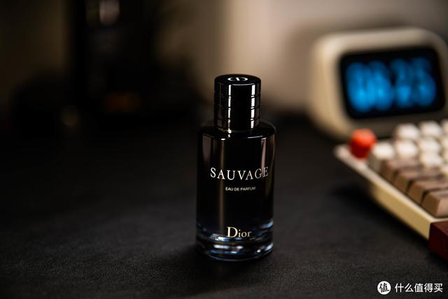 馥奇香调是什么味道，馥奇香调和木质香调的区别（夏天如何让女生想靠近你）