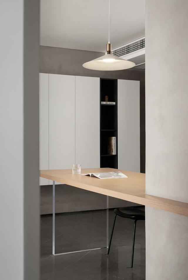 无门套门效果图，新款门套的效果图（他坚持不装门窗套）