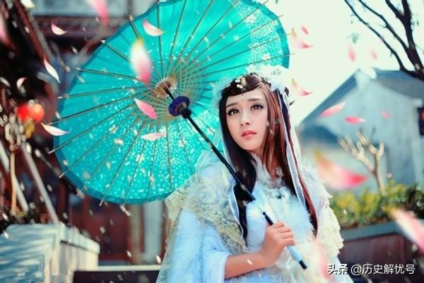 大江东去浪淘尽全诗，大江东去浪淘尽全诗书法作品楷书（《念奴娇·赤壁怀古》）